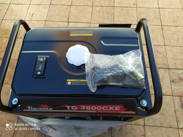 Gerador de Energia A Gasolina 2500W TG2800CXE Toyama Bivolt - Foto 4