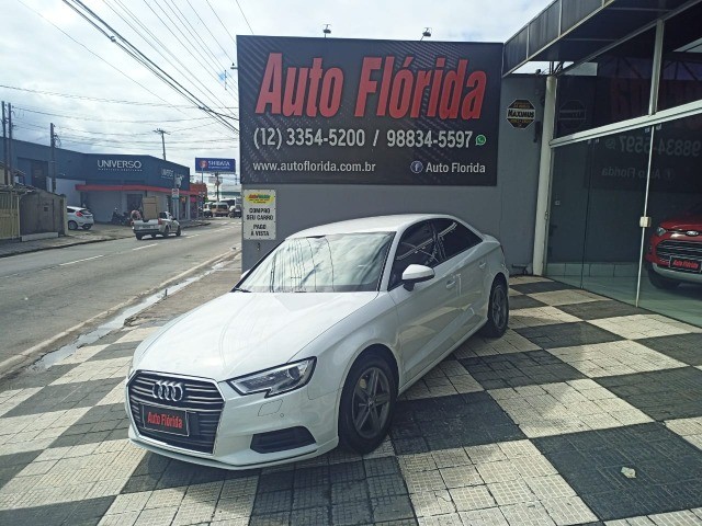 AUDI A3 SEDAN PRESTIGE 1.4 TFSI AUT ANO 2019 FLEX 4PT COMPLETO