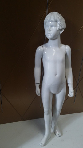 manequim infantil em fibra - Foto 2