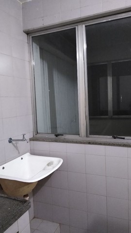 Aluga-se kitnet no Centro/ Sala, Quarto, próx Casa & Vídeo. - Foto 2