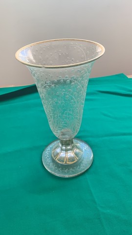 Vaso bordado a ouro  - Foto 2