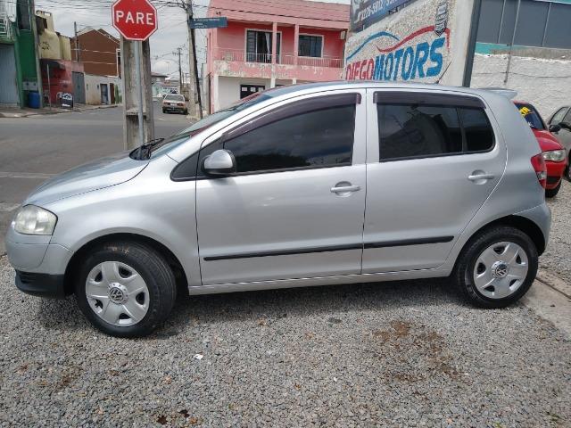 Fox 1.0 completo ano 2010 aceito trocas e financio sem entrada - Foto 5