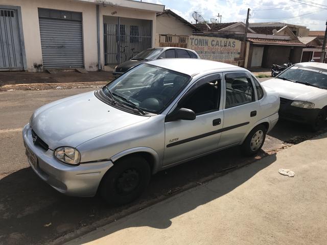 Corsa 2006 - Foto 2