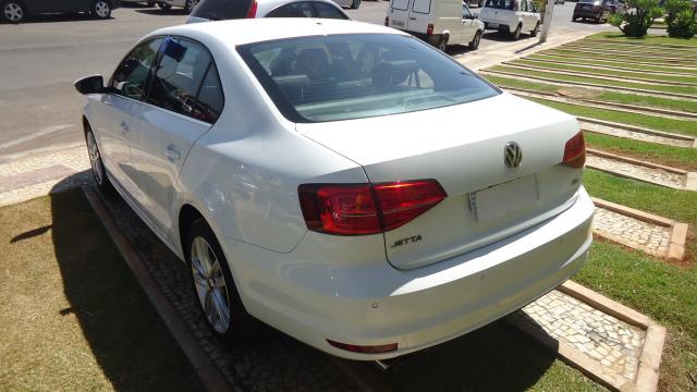 VOLKSWAGEN JETTA 2015/2015 2.0 TSI HIGHLINE 211CV GASOLINA 4P TIPTRONIC - Foto 3