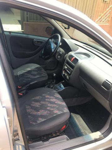 Vendo corsa Maxx 2005 carro super conservado