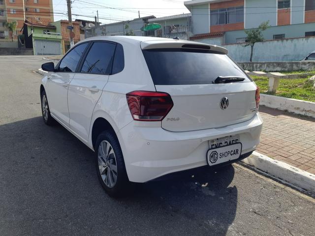 Polo tsi 2018 apenas 9 mil km financiamos s/entrada - Foto 2