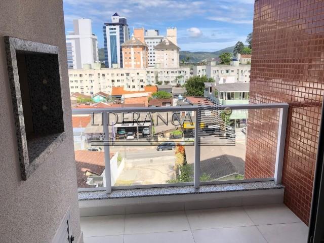 Apartamento, agronômica, 3 dormitórios, sendo 1 suíte, 2 salas, sacada, churrasqueira, coz - Foto 11
