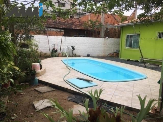 Casa com piscina, 3 quartos no centro de navegantes - Foto 11