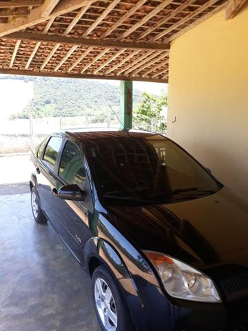 Fiesta sedan 1.6 - Foto 7