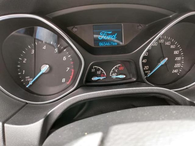 Focus Hatch 1.6 S - Foto 7