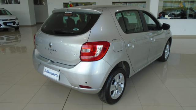 RENAULT SANDERO DYNAMIQUE FLEX 1.6 16V - Foto 2