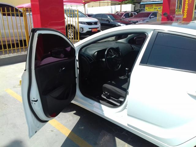 HYUNDAI HB20 2015/2015 1.6 COMFORT STYLE 16V FLEX 4P MANUAL - Foto 7