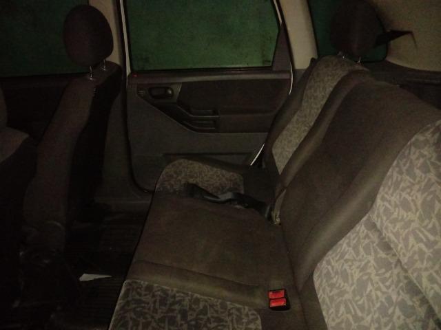 Meriva Joy 2005 Flex / GNV Branca - Foto 3