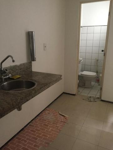 Salas comerciais em excelente localização - Foto 8