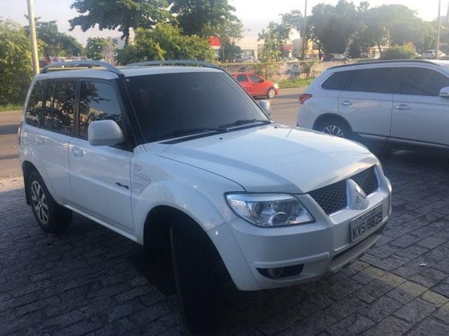 Mitsubishi Pajero tr4 4x4 Automática muito nova sem detalhes procurar Martins