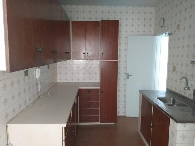 Vendo Vila da Penha apartamento 2 qts sem elevador vaga na escritura