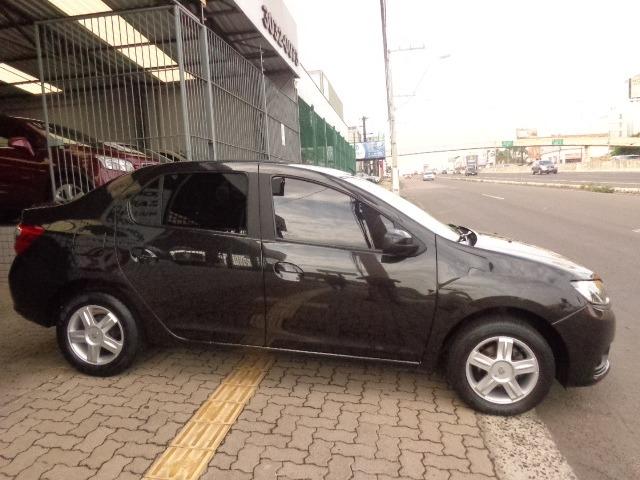 Renault Logan Expression 1.6 Flex - Foto 3