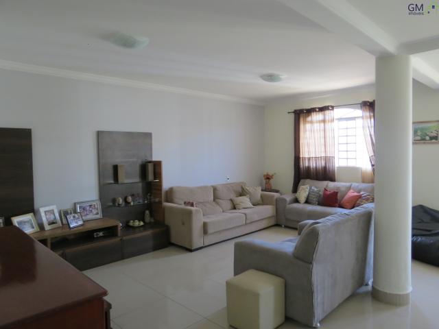 Excelente casa para venda no Condomínio RK com 4 suítes e ótima estrutura, Aceita casa e a