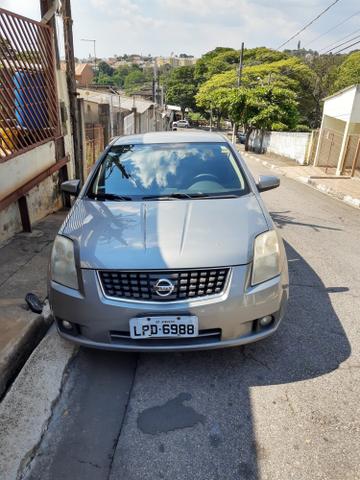 Nissan Sentra 07/08 automático 2.0S