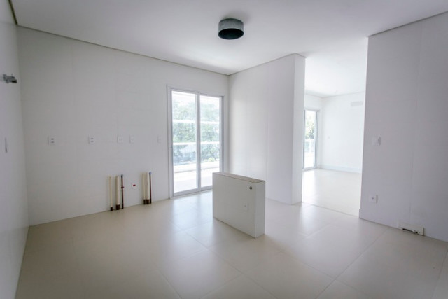 Terezina 275 em Manaus, AM - 5 suítes, 539 m² - Financiamento Direto! - Foto 2