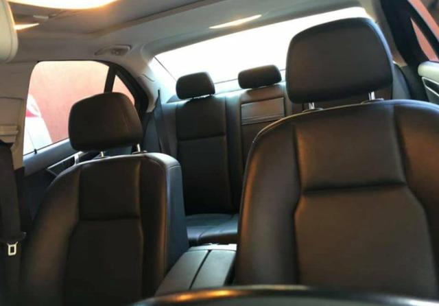 Vendo Mercedes c200 2009 relíquia - Foto 7