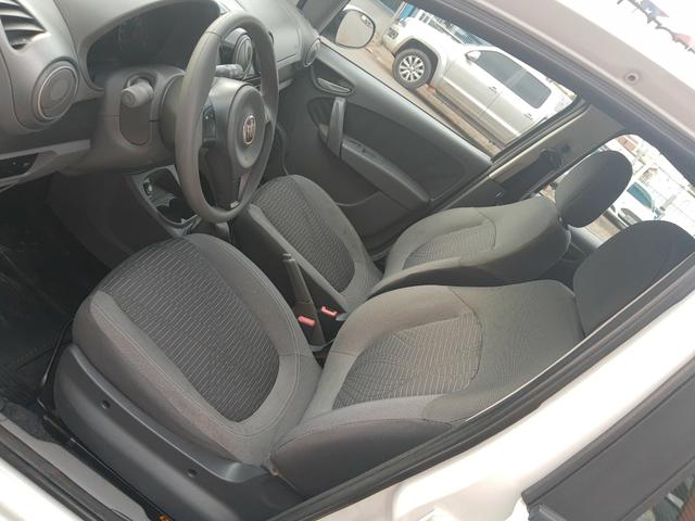 Palio attractive motor 1.4 ano 2014 - Foto 11