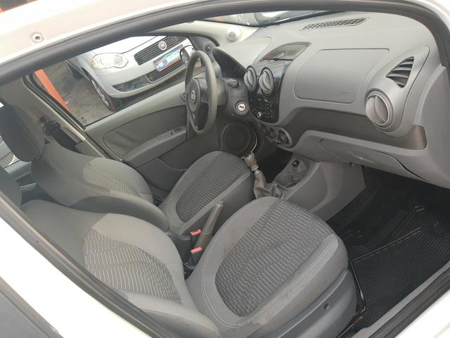 Palio attractive motor 1.4 ano 2014 - Foto 12