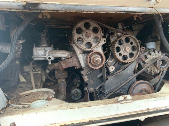 Kombi furgão Diesel!! precisa ser restaurada. - Foto 3
