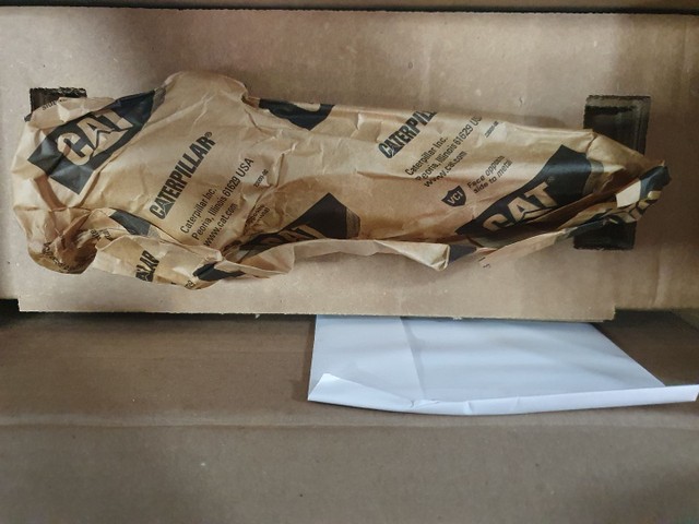 Caterpillar  C9 , injetores - Foto 4