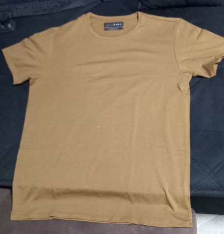 Bazar de Camisetas Zara e Reserva!!  - Foto 4
