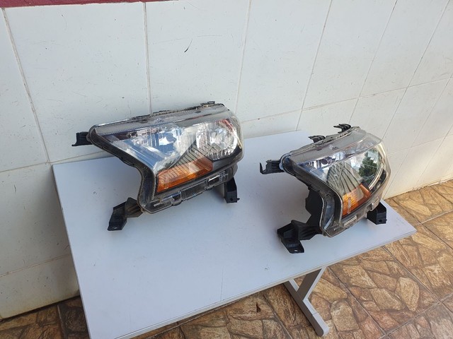 Farol Ford Ranger 17/21 Original - Foto 2