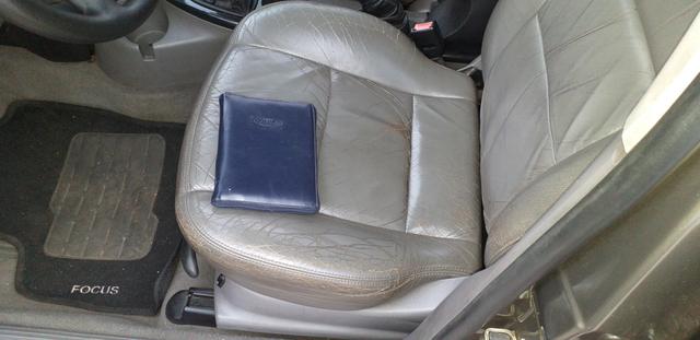Focus Ghia Sedan 2001 - Foto 8