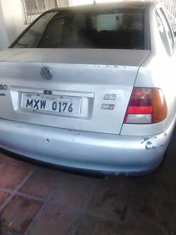 Vendo carro um polo classic 98 motor AP 1.8 - Foto 6