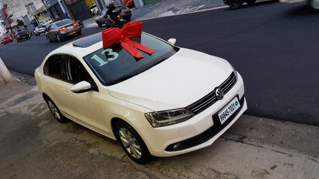 Jetta 2.0 Comfortline COM TETO SOLAR - Foto 3
