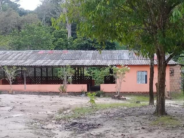 Manacapuru Lindo sitio em, km 69, ramal do Acajatuba com casa mobiliada e igarapé - Foto 9