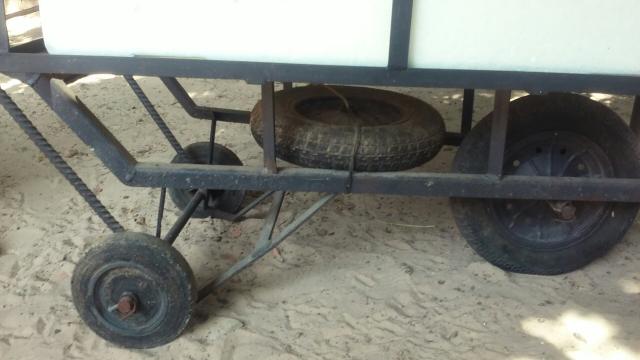 Vendo esses carros - Foto 2