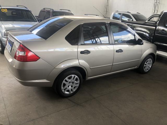 Ford Fiesta Mod:2008 - Foto 4