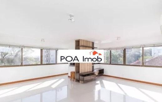 Apartamento semimobiliado com 3 dormitórios no petrópolis