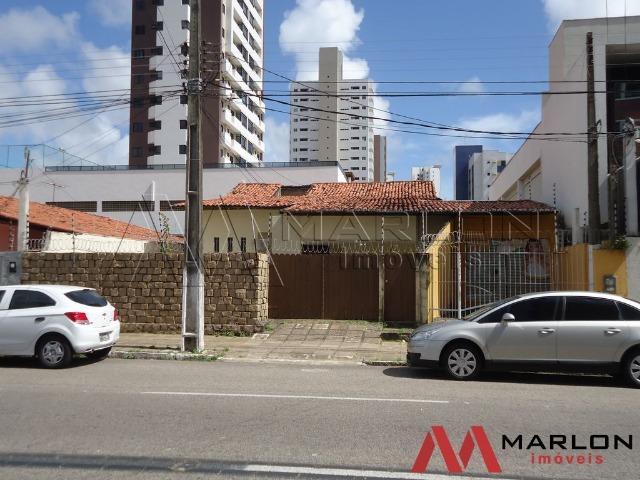 Casa Lagoa Nova, com 4 suítes e 260m²