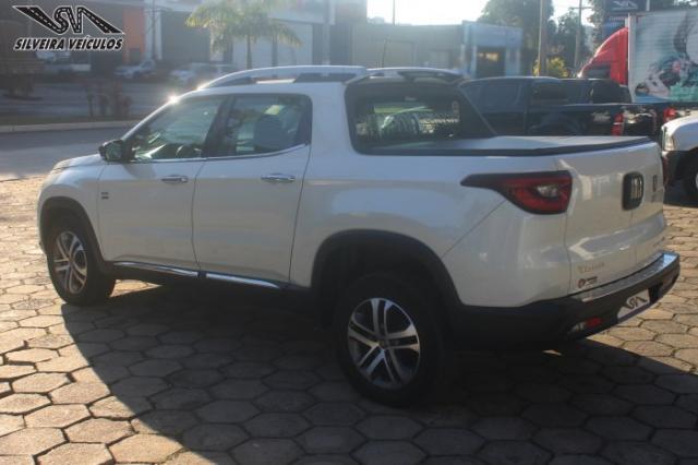 Fiat toro 2018 2.0 16v turbo diesel volcano 4wd at9 - Foto 4