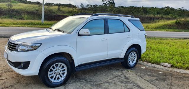 Oportunidade única veículo para pessoas exigentes hilux sw4 ano 2015 impecável - Foto 2