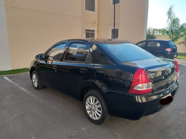 Etios XLS Sedan 1.5 Flex 16V Mec - Foto 3
