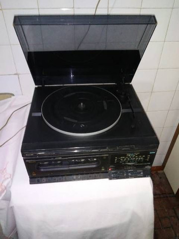 Toca Discos Philips -  F 1220 -leia o anúncio - Foto 3