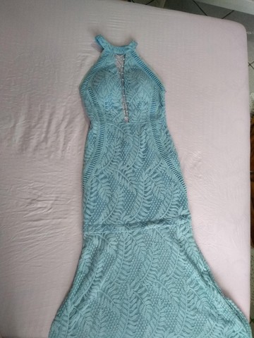 Vestido longo de festa (renda)