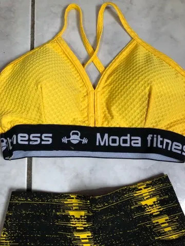 Conjunto Fitness amarelo com preto M (veste 38)