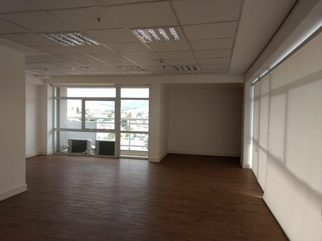 Sala - / Comercial / Vila Cassaro - Foto 2
