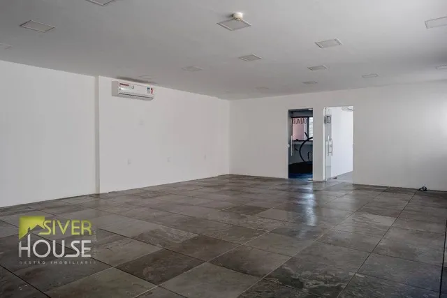 Sala comercial para alugar ou vender no metrô São Judas
