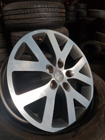 Roda aro 17 Mitsubishi Pagero TR4 - Foto 5