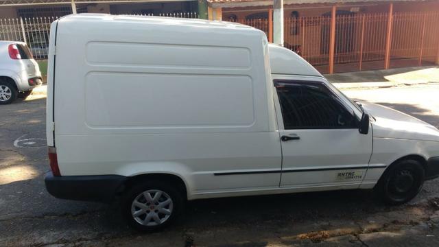 Vendo F i o r i n o furgão Lindassa abaixo da Tabela Urgente! GNV no Doc - Foto 4
