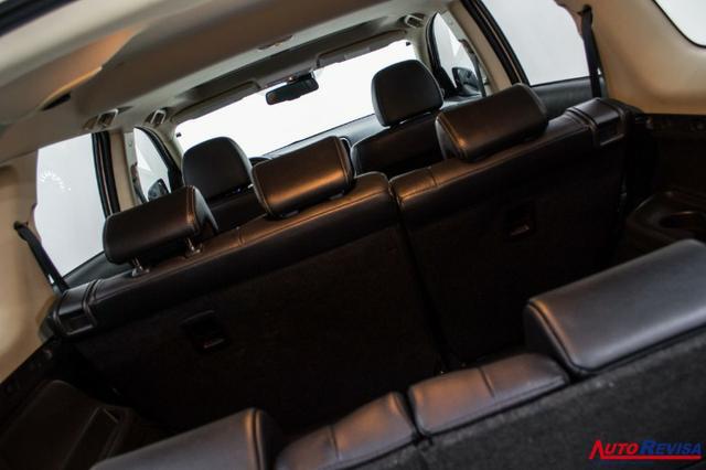 Mitsubishi Outlander 2.2 / 4x4 - Diesel - 2016 - Foto 17